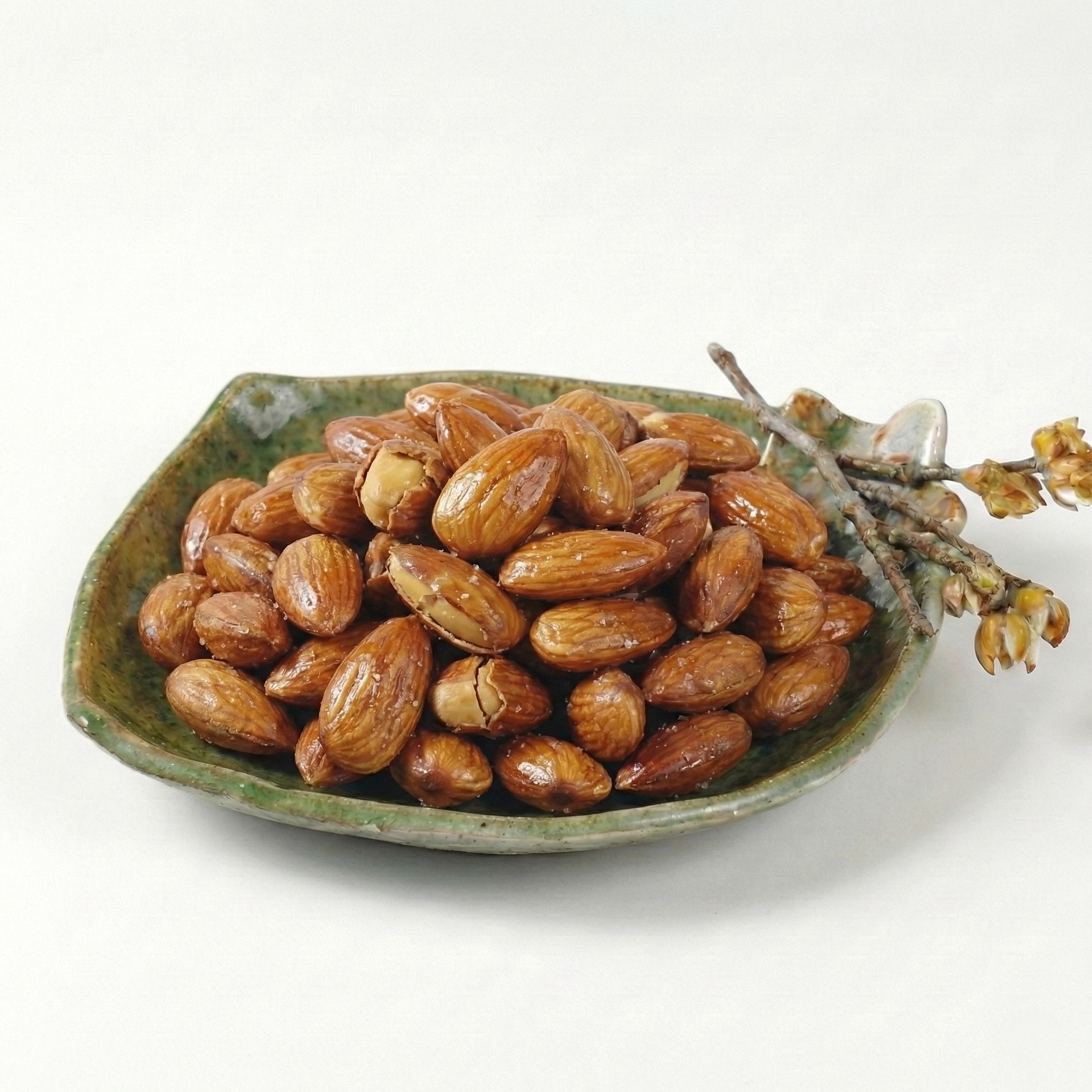 Hạnh nhân rang bơ